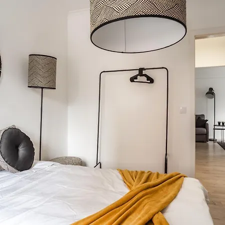 Akicity Penha Silvery Apartment Lisbon