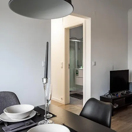 Akicity Penha Silvery * Lissabon